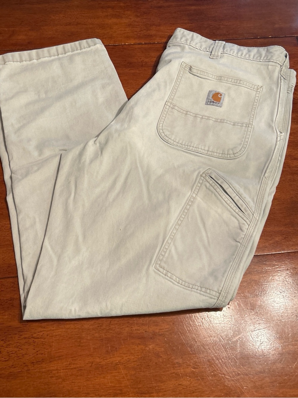 Carhartt Men's Light Khaki Utility Cargo Pants
Small Stain